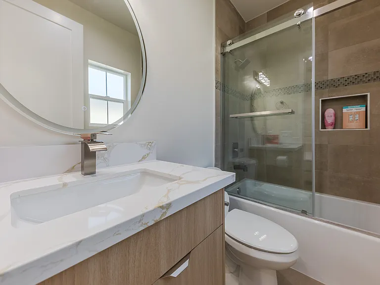 8102 Celito Dr — Photo 16