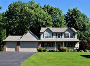 6149 Shadetree Ct, Howell, MI 48843