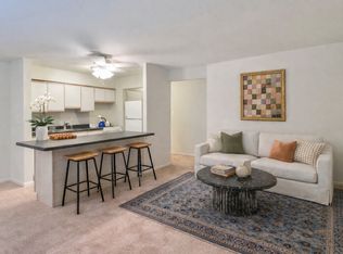 316 E 2nd St #67ABBDFF8, Bloomington, IN 47401