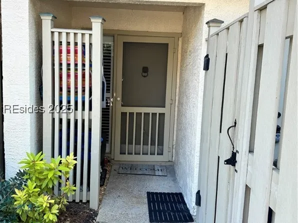17 Lagoon Rd APT 36, Hilton Head Island, SC 29928