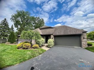 2946 Glaston Oaks Ct #2946, Toledo, OH 43617