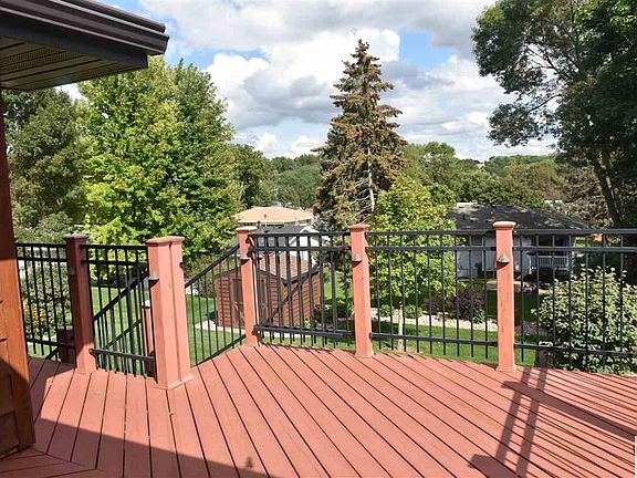4th image of 2730 Sunnyside Ct