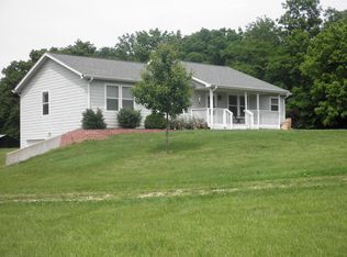 7801 E Mount Zion Church Rd, Hallsville, MO 65255