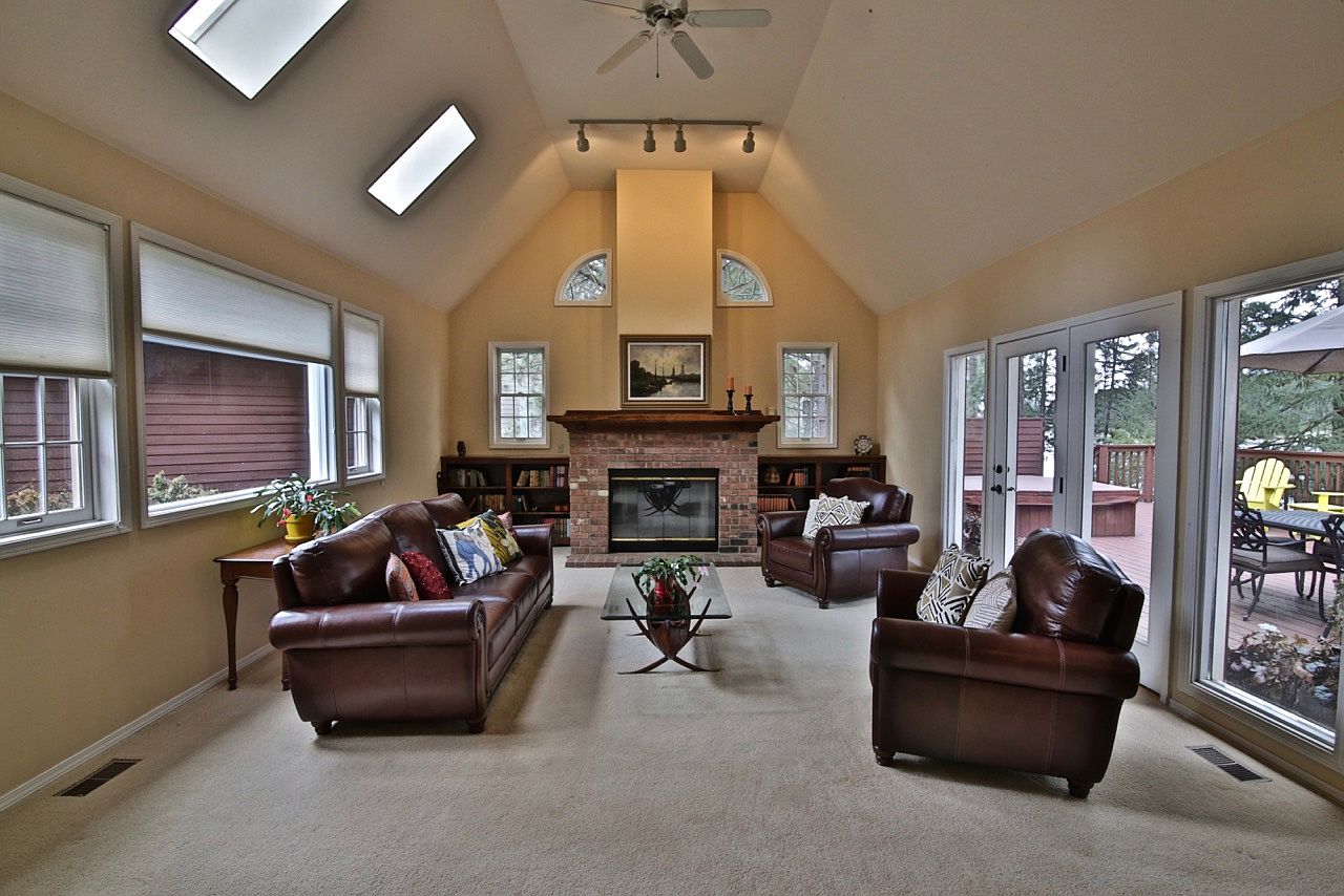 7335 W Otter Bay Rd, Coeur D Alene, ID 83814 | Zillow