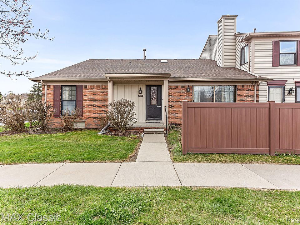 1st image of 41281 Southwind Dr