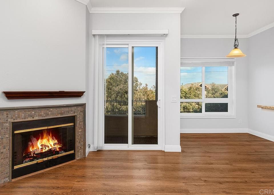 1st image of 521 Arbor Dr Unit 202