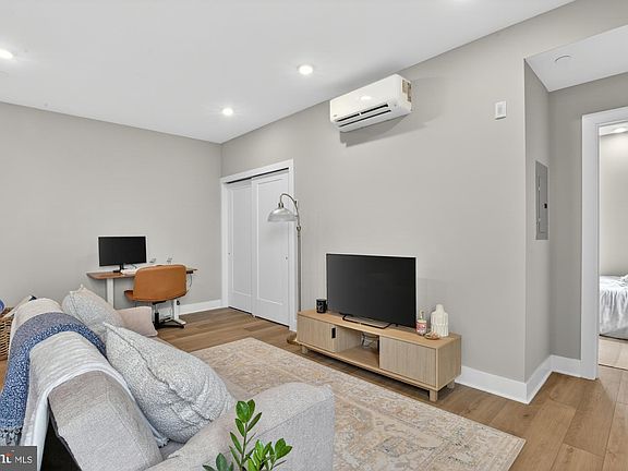 5th image of 6712 Ridge Ave #203