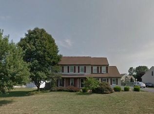 187 Kings Gate Dr, Lititz, PA 17543