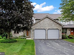 2524 Fairway Dr #2524, York, PA