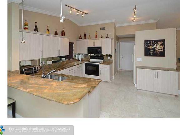 4th image of 1824 NW 108th Ave