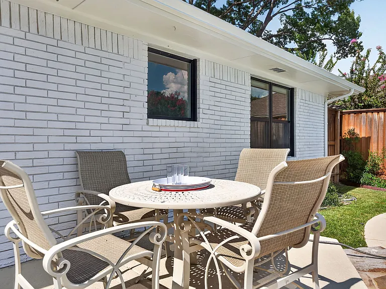 7342 Alto Caro Dr — Photo 11