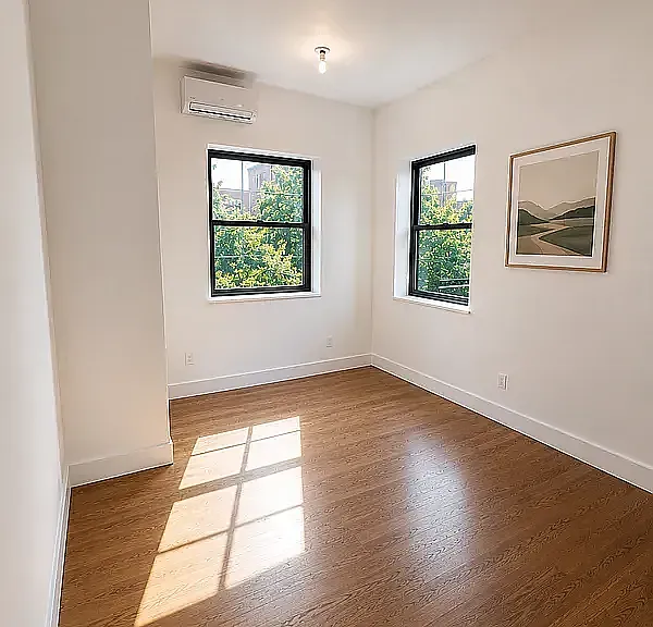 89 Veronica Pl #GROUND — Photo 8
