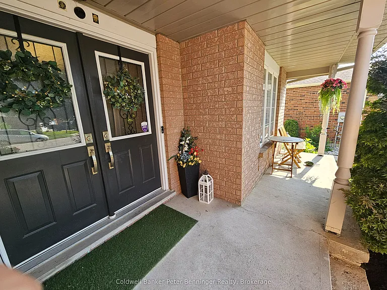20 Bird Ct — Photo 4