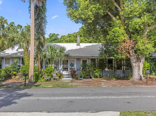 5550 Huron St, Mount Dora, FL 32757