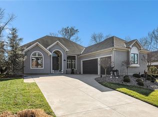 6537 W 106th St, Overland Park, KS 66212