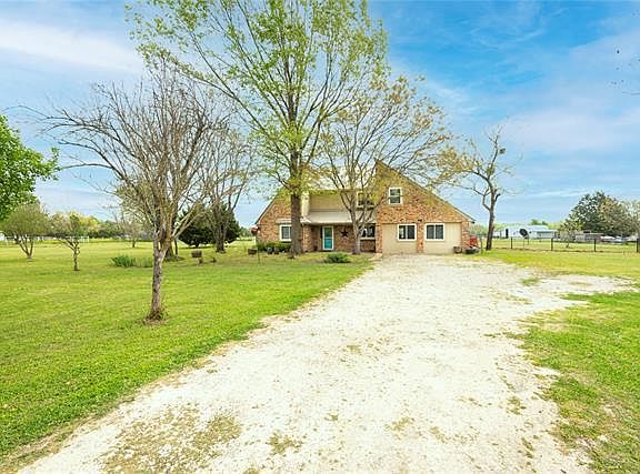 3rd image of 4331 County Road 2208