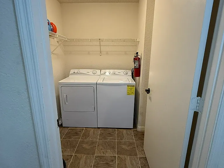River Park Apartments — Photo 37