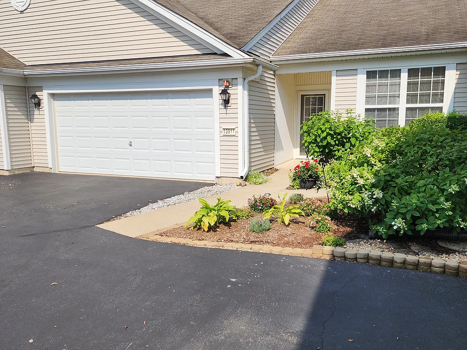 13511 Hemlock Rd