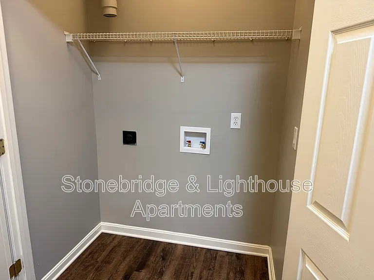 1101 Foghorn Dr #8-S — Photo 13