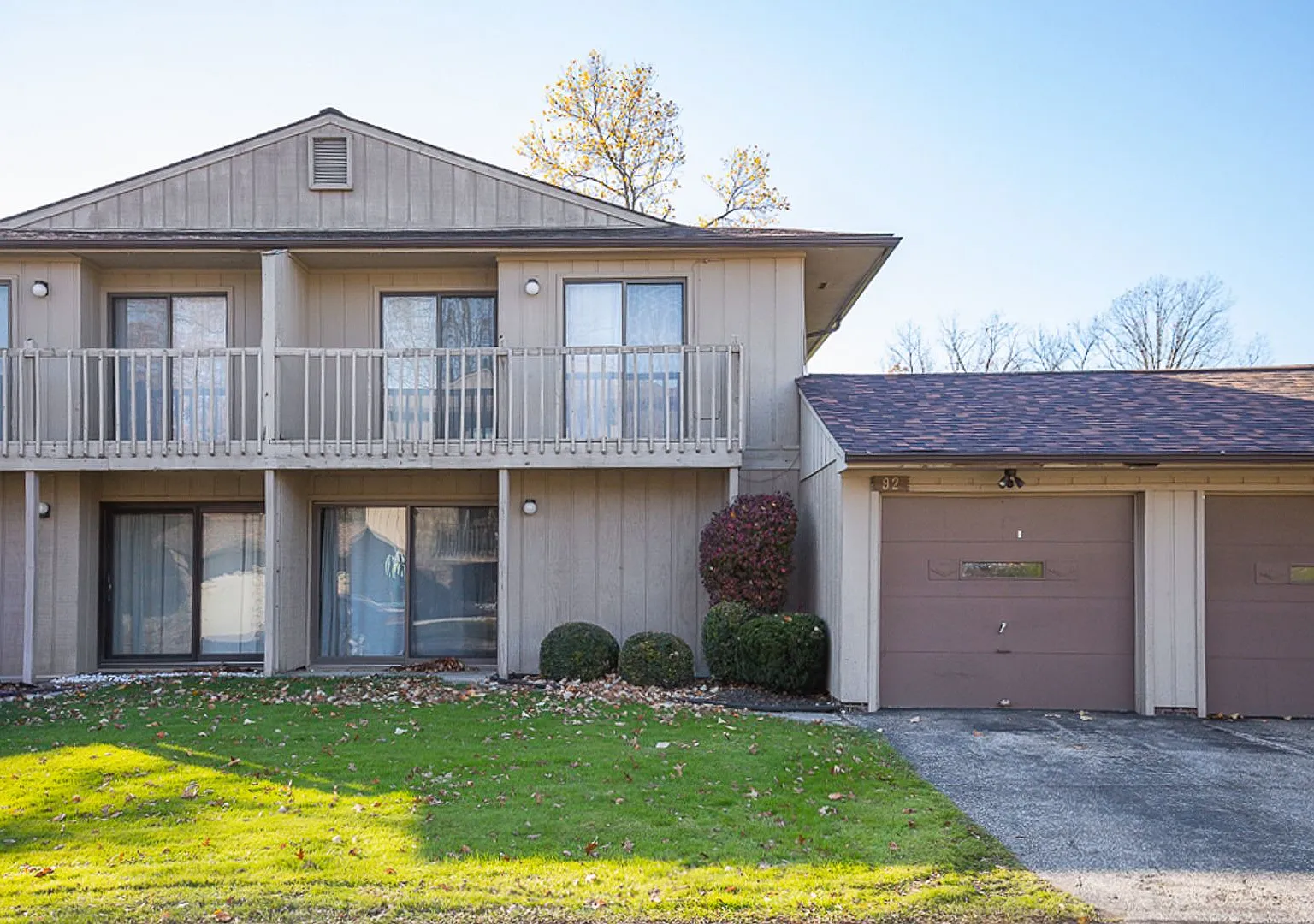 2 bedroom/1.5 bath condo! North Royalton!! — Photo 1