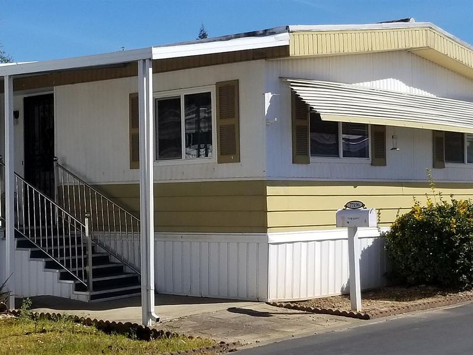 2nd image of 77196 Lauppe Ln