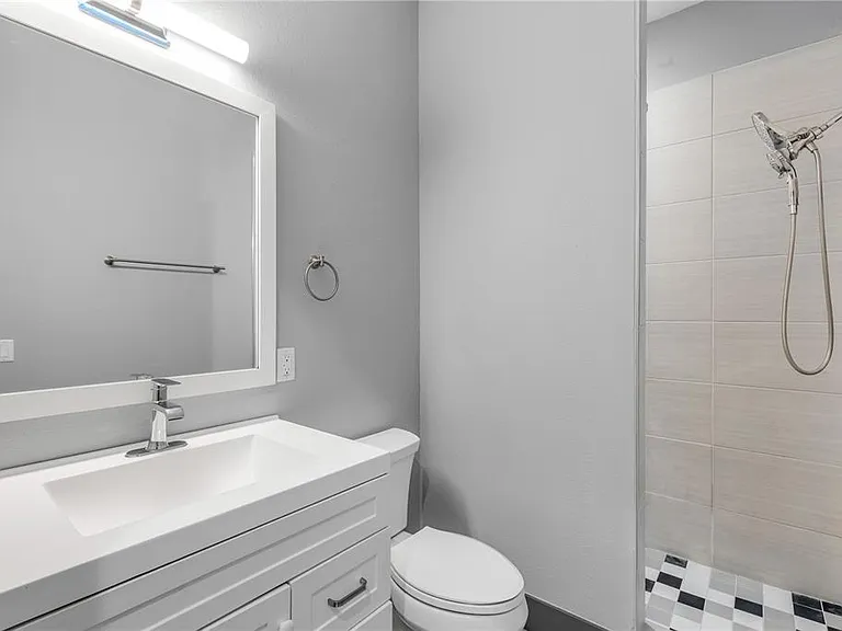 701 E 3rd Ave #PENTHOUSE — Photo 22