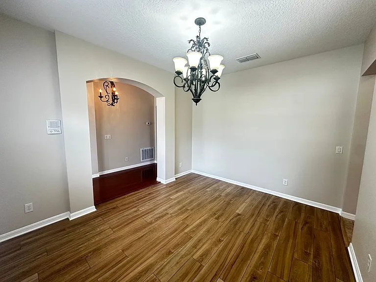 1904 Candlenut Cir — Photo 5