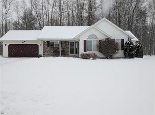 3464 Oak Leaf Dr, Fort Gratiot, MI 48059