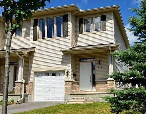 3 bed, $2,500 — Photo 1