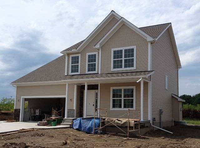1st image of 7610 Oakwilde Dr #42