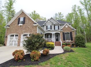 256 Windward Dr, Stokesdale, NC 27357