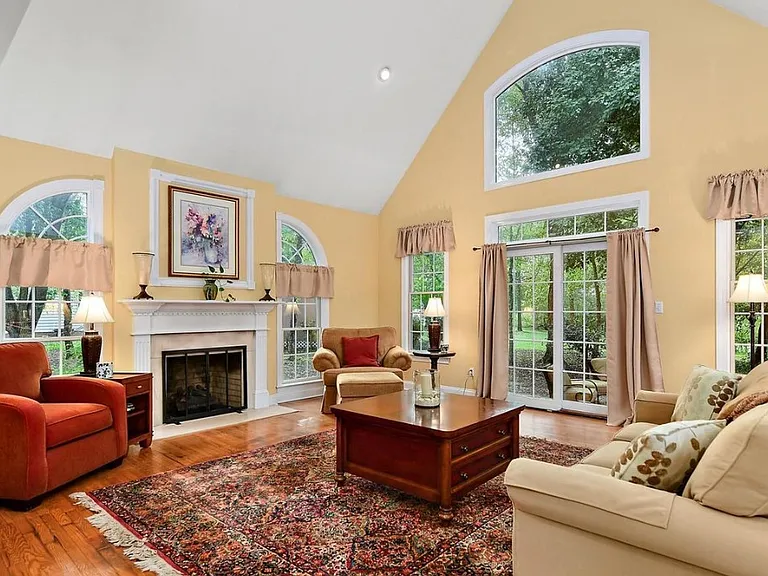 5564 King Stuart Dr — Photo 15