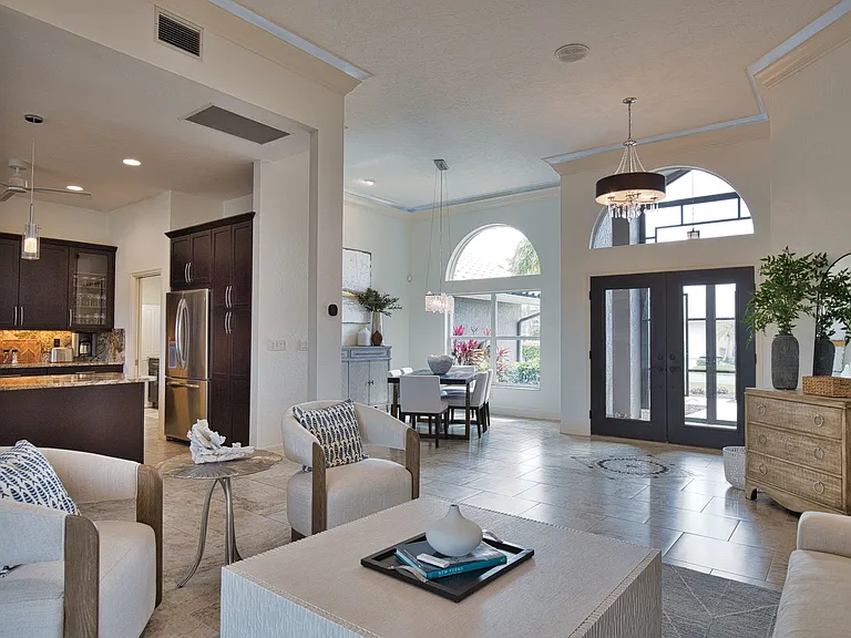 630 Khyber Ln — Photo 17