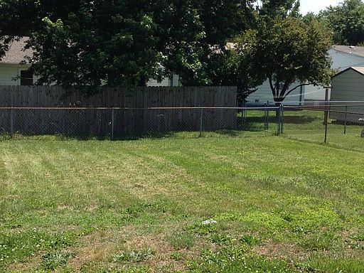 2nd image of 107 N New Ave