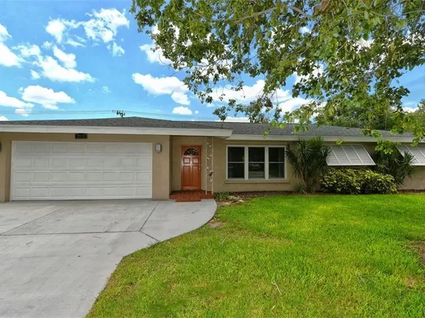 2835 Bougainvillea St, Sarasota, FL 34239