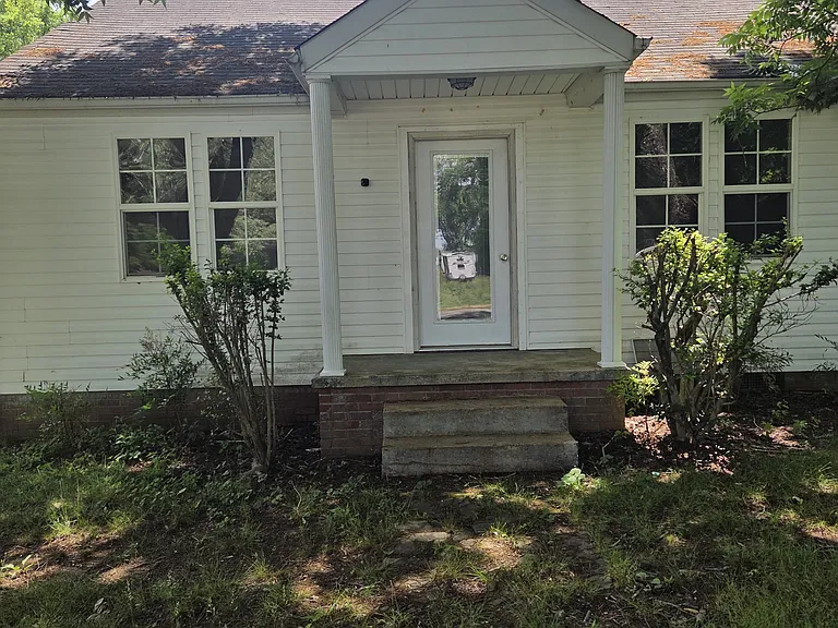 254 H West Cir — Photo 2