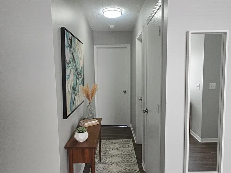 Country Walk Apartments — Photo 3