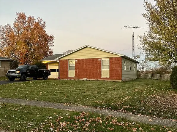 215 Willow St, Liberty, IN 47353