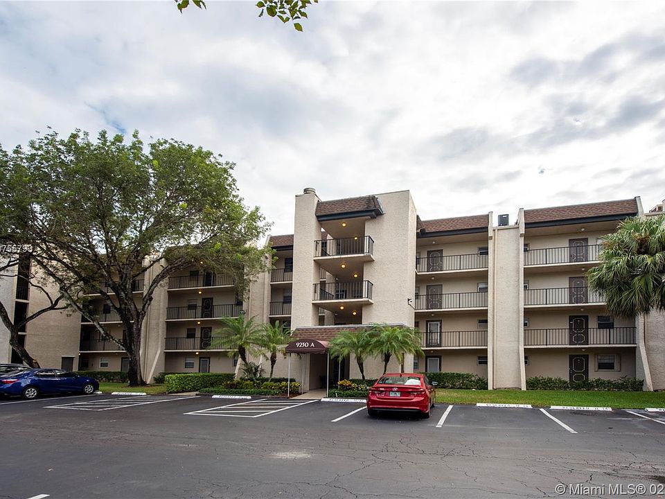 1st image of 9230 Lagoon Pl APT 414