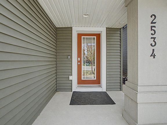 4th image of 2534 Coughlan Rd SW