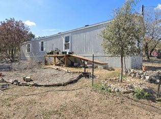 721 Tejas Trl, Bandera, TX 78003