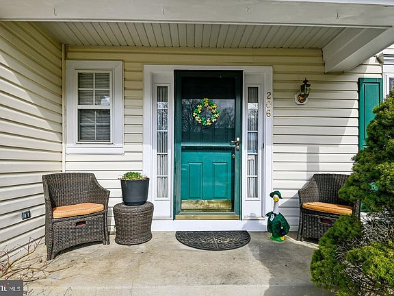 2nd image of 206 McCamish Ct