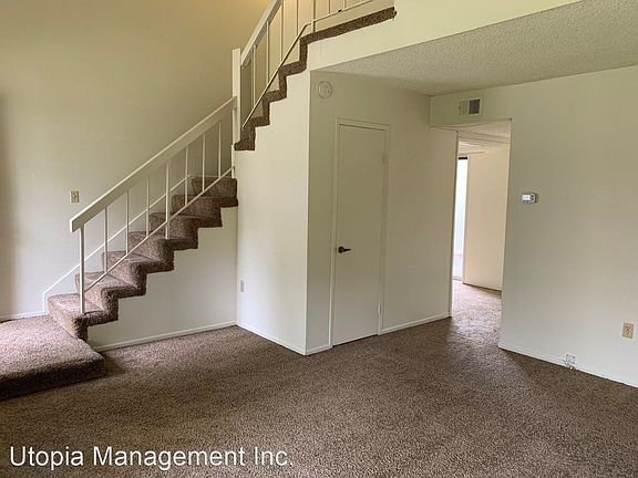 5th image of 10862 Tierrasanta Blvd