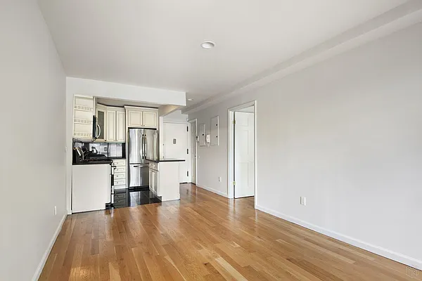 Rented by Halstead Real Estate | media 15