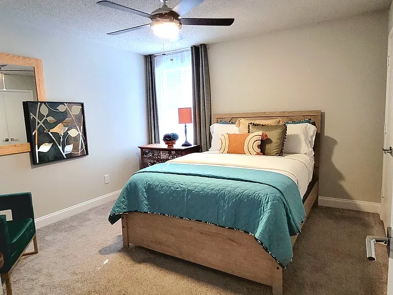 5401 Comanche Wells Dr — Photo 24