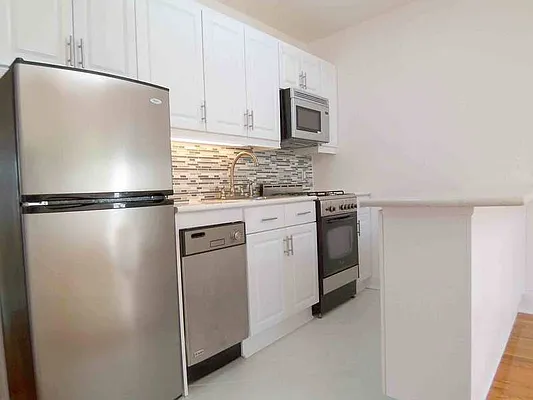Rented by Aguayo & Huebener Brooklyn | media 4