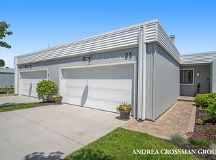 23 Sherman Ave, Grand Haven, MI 49417