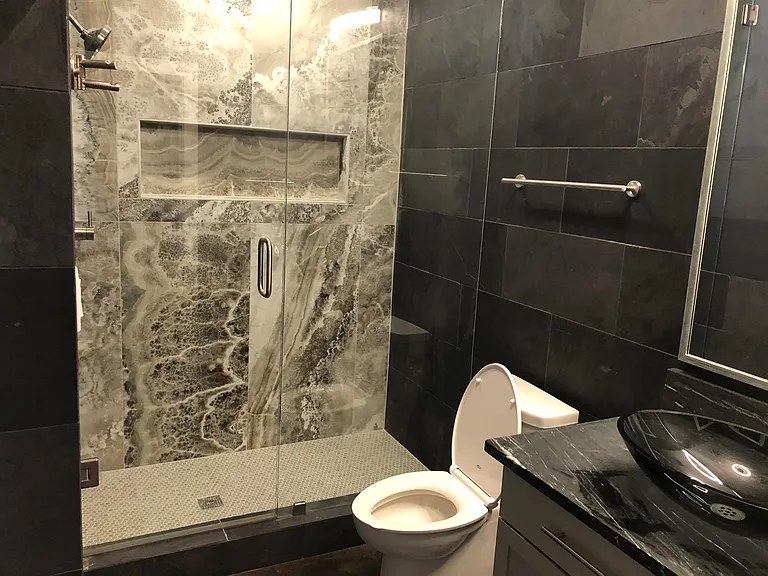 2548 Wedglea Dr — Photo 18