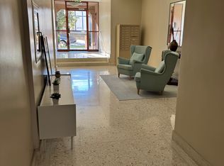 2014 S Bentley Ave APT 205, Los Angeles, CA 90025