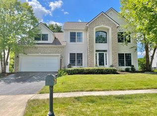 7492 Fairfield Lakes Dr, Powell, OH 43065